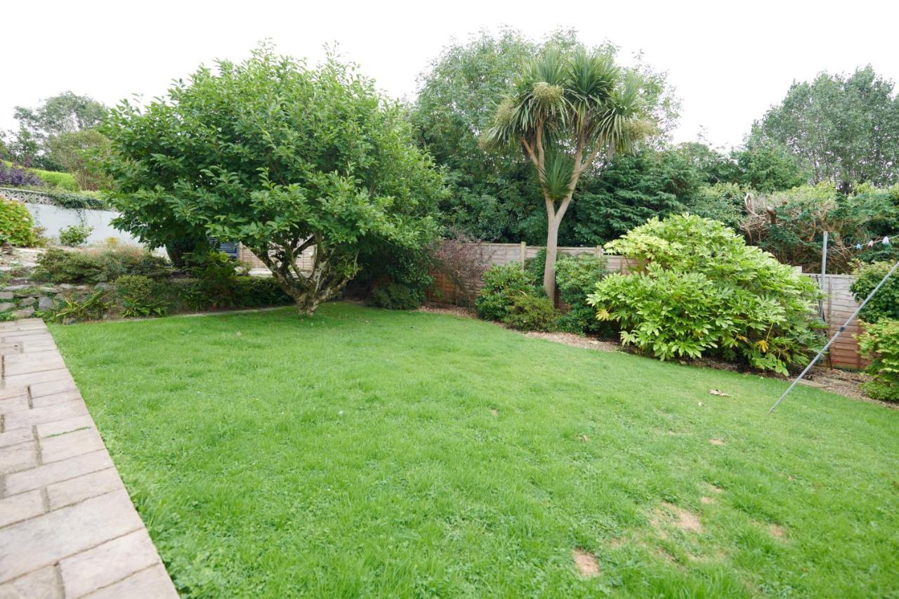 Sea Gem- Beautiful Family Home With Stunning Sea Views & Garden Tenby Dış mekan fotoğraf